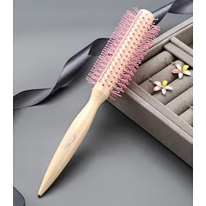 برس چوبی حالتدهنده و مناسب موهای فر
